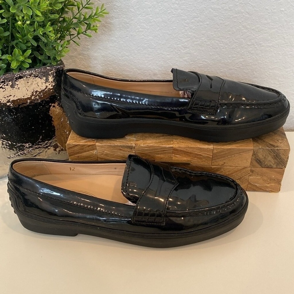 Tod's Patent Leather Platform Penny Loafers Preppy Dark Academia Size 11/11.5 - Picture 3 of 12